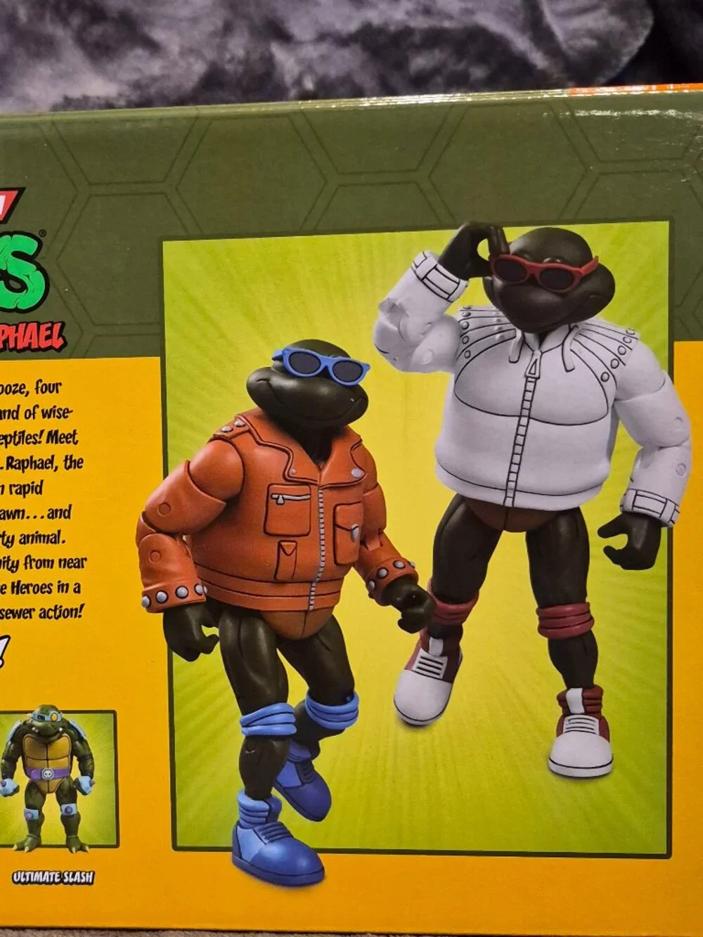 Nickelodeon TMNT Casey Jones & Foot Soldier Business Suit 2-Pack Boxed - READ